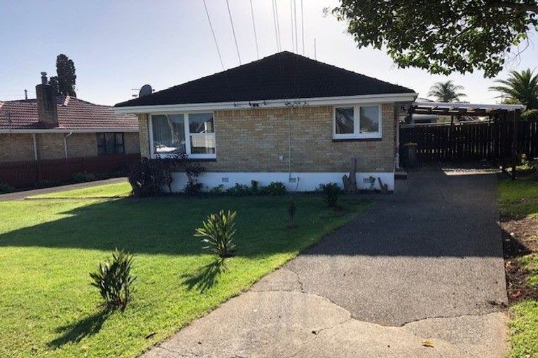 Photo of property in 33a Cambridge Terrace, Papatoetoe, Auckland, 2025