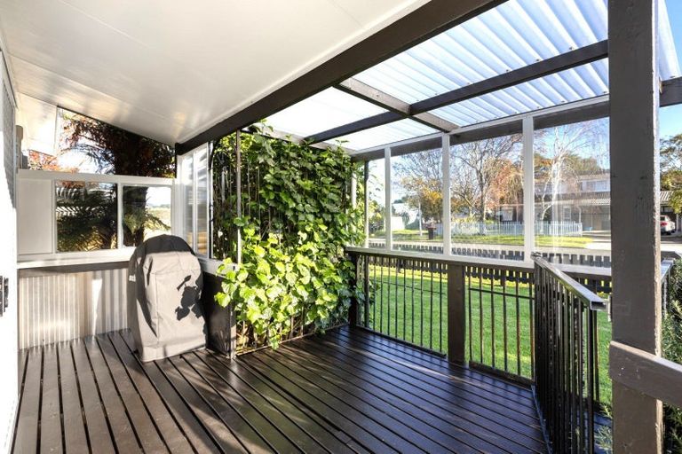 Photo of property in 198 Windermere Drive, Poike, Tauranga, 3112