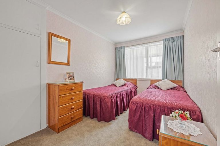 Photo of property in 38 Frensham Crescent, Woolston, Christchurch, 8062