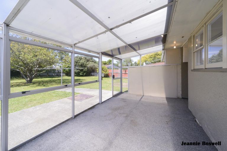 Photo of property in 22a Roberts Line, Kelvin Grove, Palmerston North, 4414