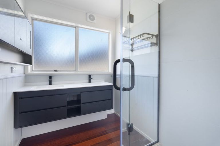 Photo of property in 37c Doment Crescent, Orewa, 0931