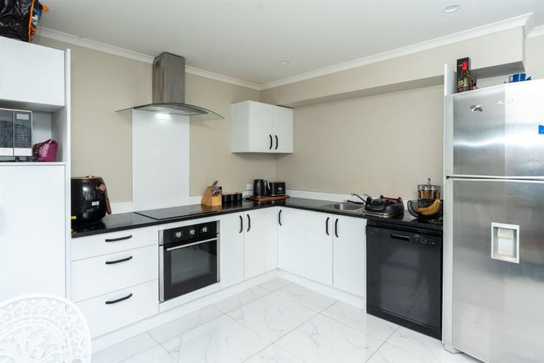 Photo of property in 188u1 Massey Street, Frankton, Hamilton, 3204