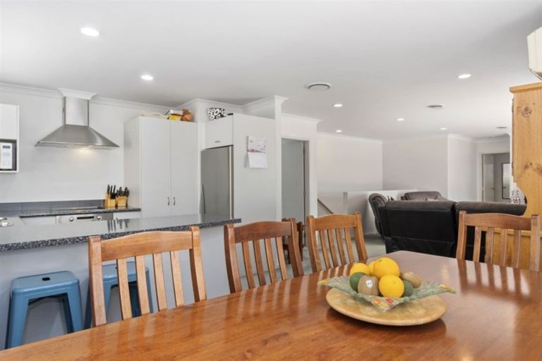 Photo of property in 4 Kanuka Place, Pyes Pa, Tauranga, 3112