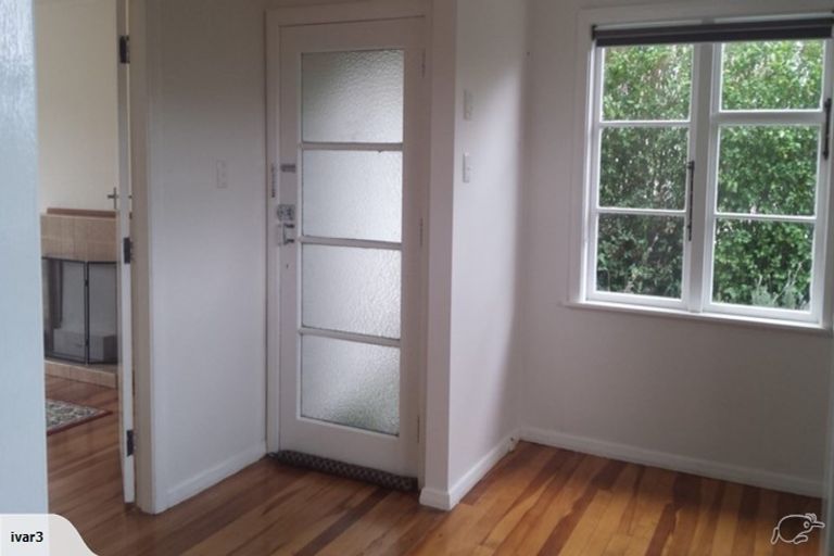 Photo of property in 7 Dominion Park Street, Johnsonville, Wellington, 6037