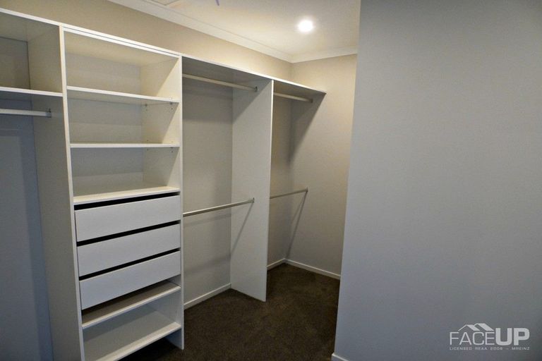 Photo of property in 6 Tuatua Road, Hobsonville, Auckland, 0616