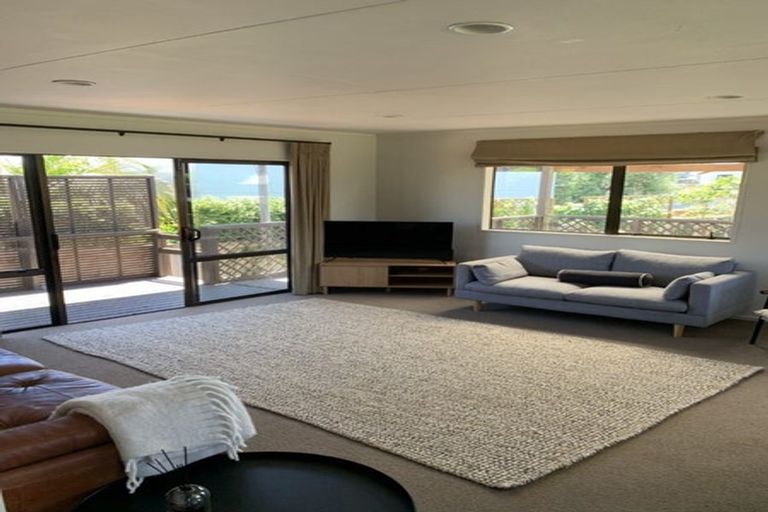 Photo of property in 1297 Papamoa Beach Road, Papamoa Beach, Papamoa, 3118