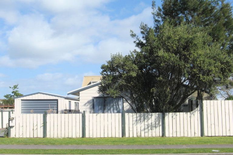 Photo of property in 66a Hartford Avenue, Papamoa Beach, Papamoa, 3118