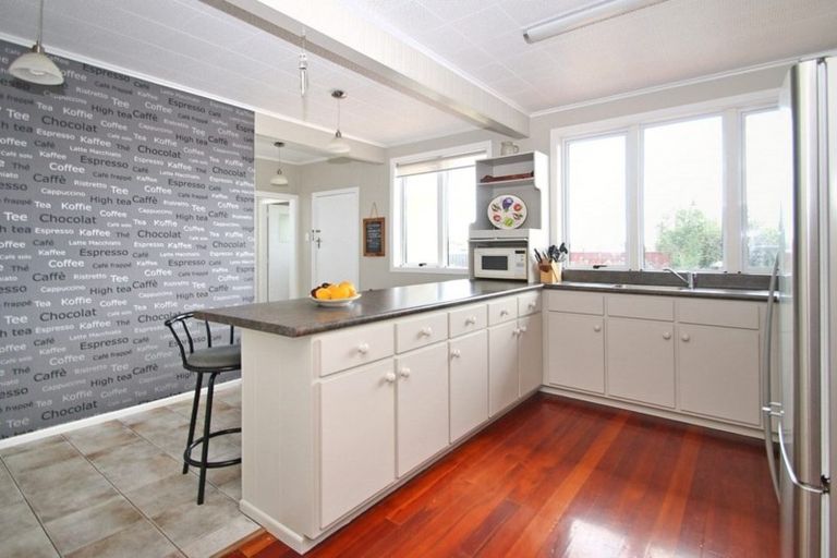 Photo of property in 17 Golf Road, Te Awamutu, 3800