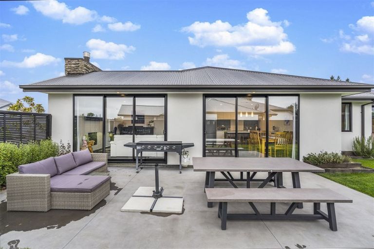 Photo of property in 27 Durells Crescent, Kaiapoi, 7630