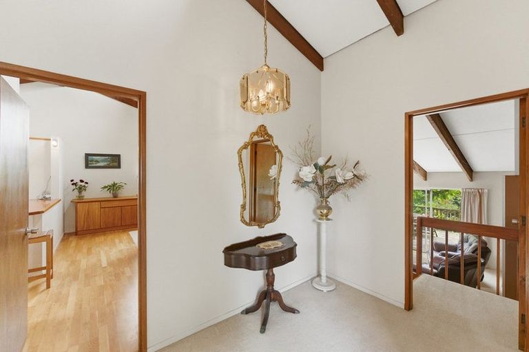 Photo of property in 5 Magnolia Drive, Westown, New Plymouth, 4310
