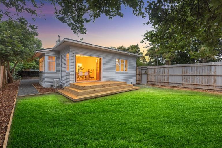 Photo of property in 18 Smith Street, Woolston, Christchurch, 8062