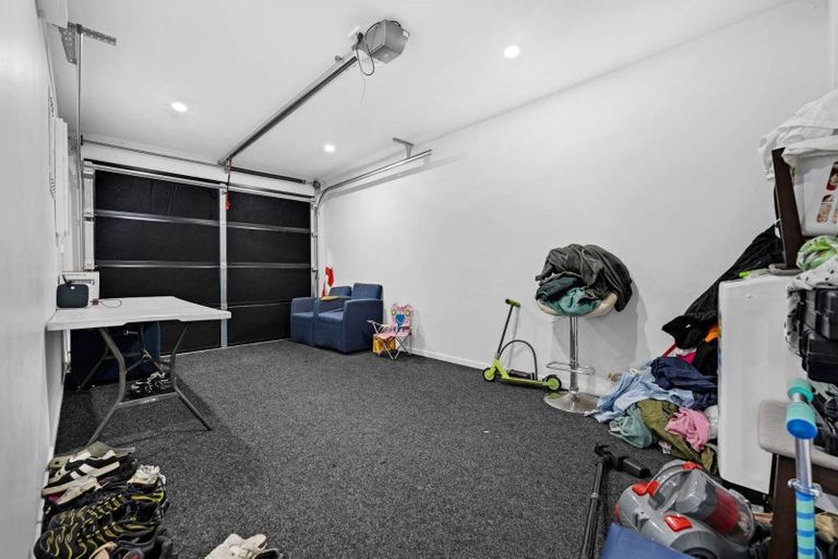 Photo of property in 10d Benton Place, Manurewa, Auckland, 2102