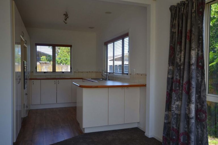 Photo of property in 2/11 Marr Road, Manurewa, Auckland, 2102