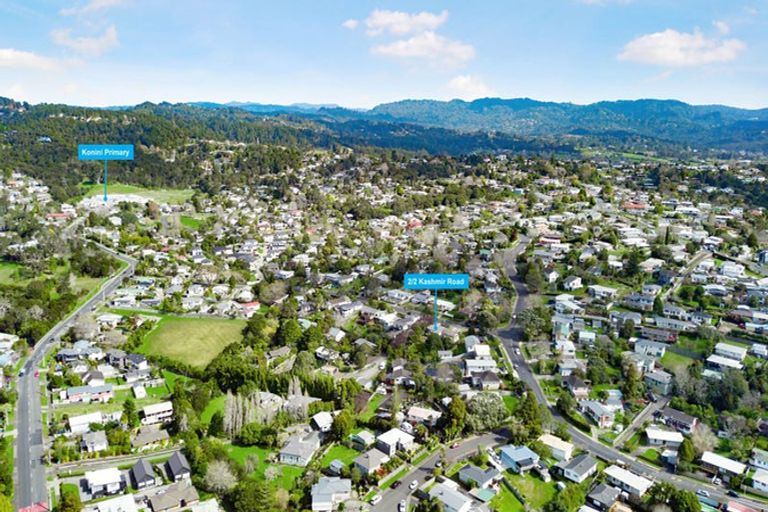 Photo of property in 2/2 Kashmir Road, Glen Eden, Auckland, 0602