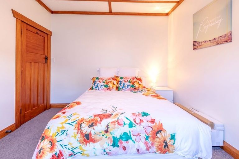 Photo of property in 11 Seyton Street, Stratford, 4332