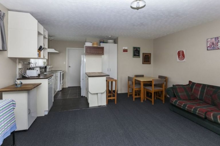 Photo of property in 41 Oldwood Street, Bishopdale, Christchurch, 8053