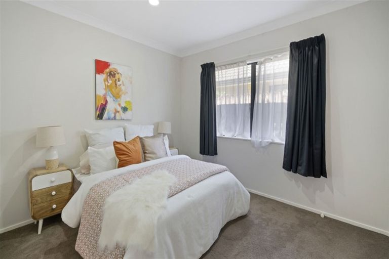 Photo of property in 40 Longford Park Drive, Takanini, 2112