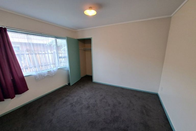 Photo of property in 1/303 Massey Road, Mangere East, Auckland, 2024