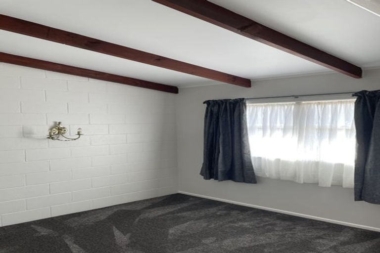 Photo of property in 343 Hibiscus Coast Highway, Orewa, 0931