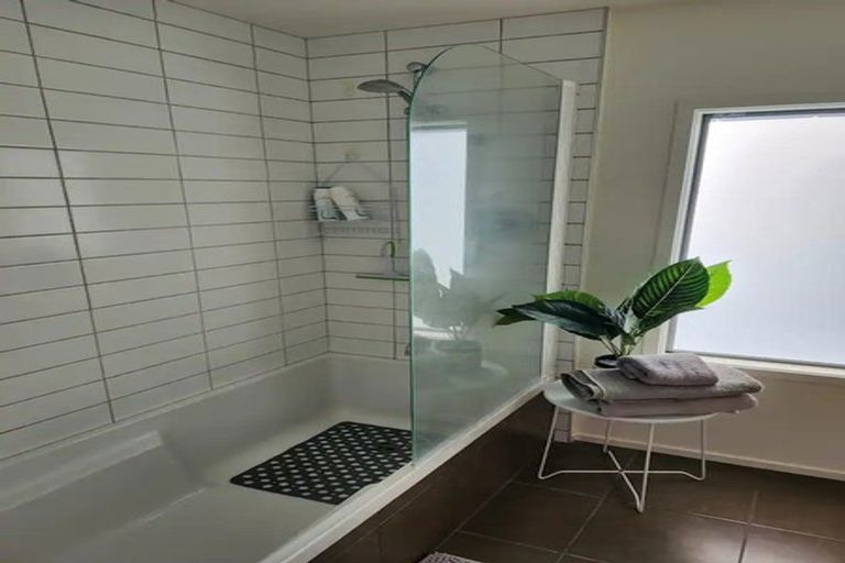 Photo of property in 306 Ocean Road, Whangamata, 3620