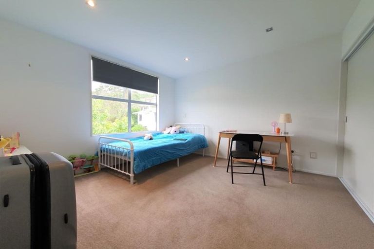 Photo of property in 59 Saddleback Grove, Karori, Wellington, 6012