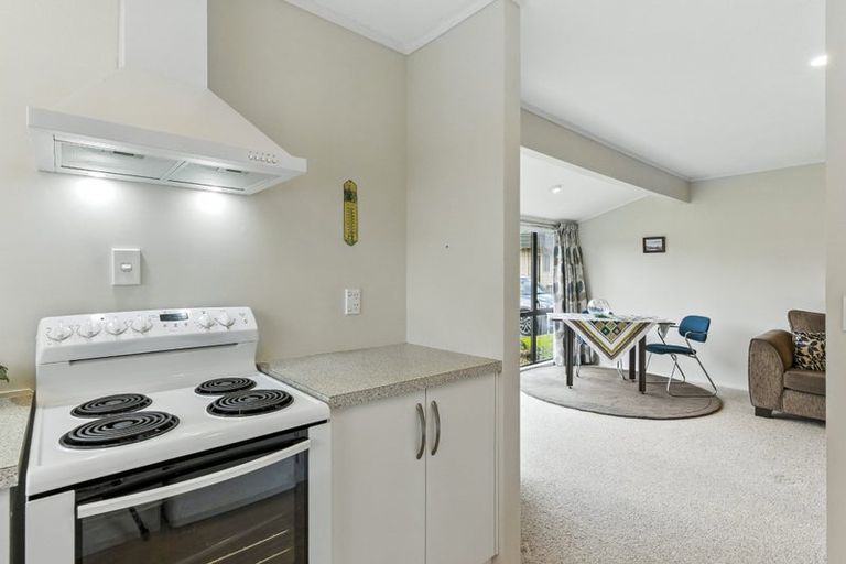 Photo of property in Rimu Village, 28/72 Rimu Road, Raumati Beach, Paraparaumu, 5032