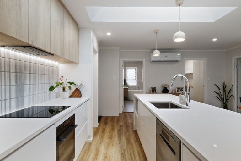 Photo of property in 414 Paparata Road, Bombay, 2675