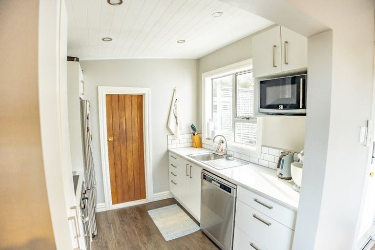 Photo of property in 25 Hugh Street, Sawyers Bay, Port Chalmers, 9023