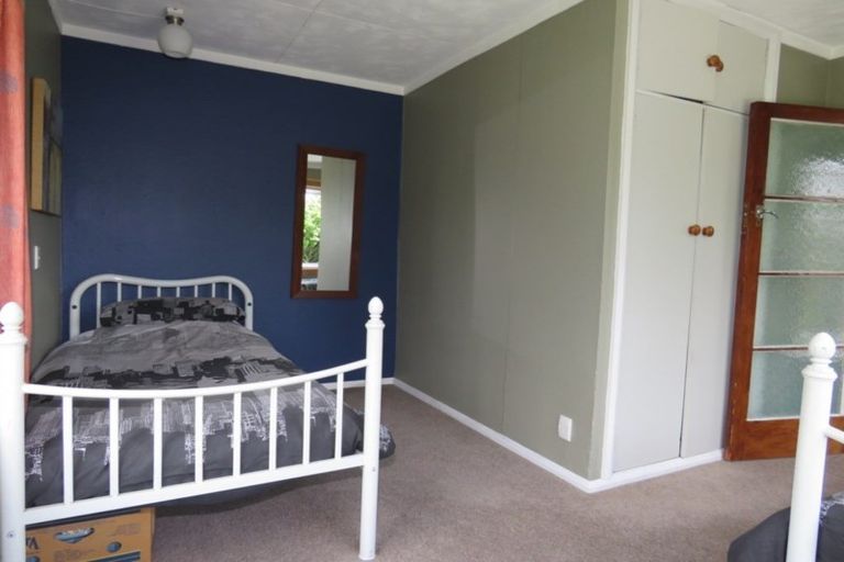 Photo of property in 51 Brougham Street, Westport, 7825