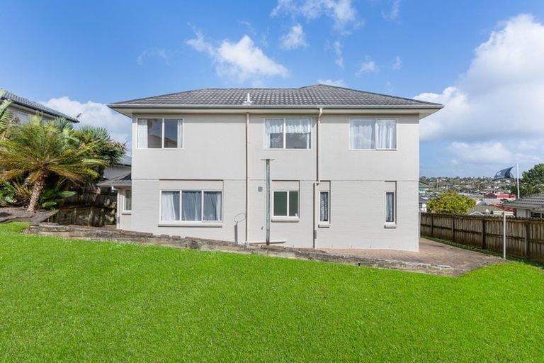 Photo of property in 19 Belgate Place, Somerville, Auckland, 2014