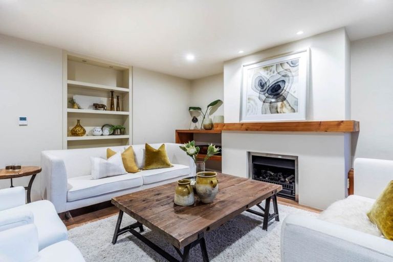 Photo of property in 10 Landing Drive, Albany, Auckland, 0632