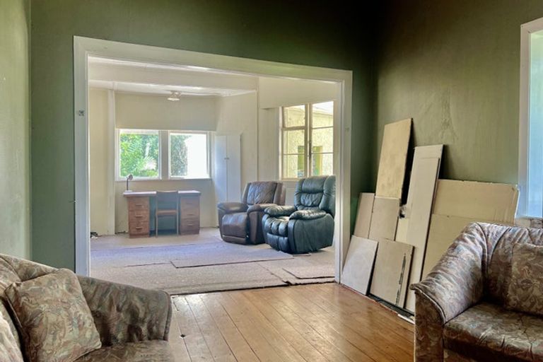 Photo of property in 31 Brougham Street, Westport, 7825