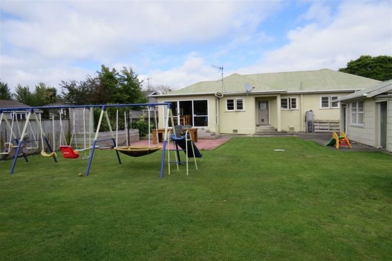 Photo of property in 24 Dudley Street, Levin, 5510