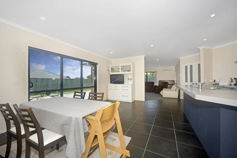 Photo of property in 15 Ludlam Way, Otaki, 5512
