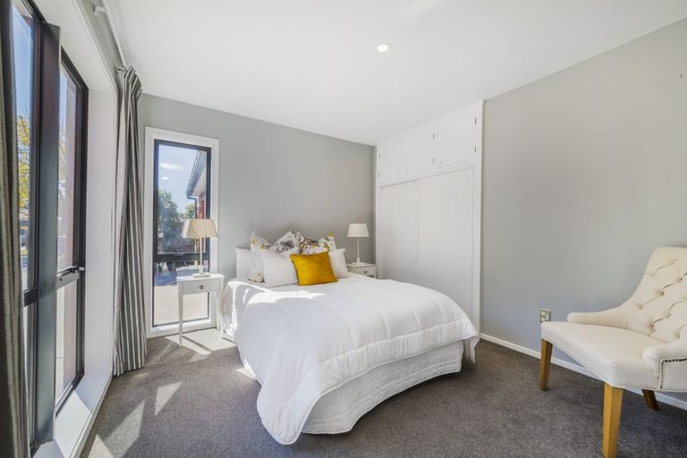 Photo of property in 17 Sayers Crescent, Ilam, Christchurch, 8041