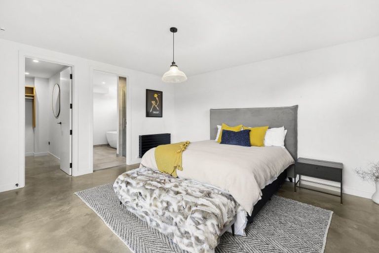 Photo of property in 3 Kapuka Lane, Wanaka, 9305