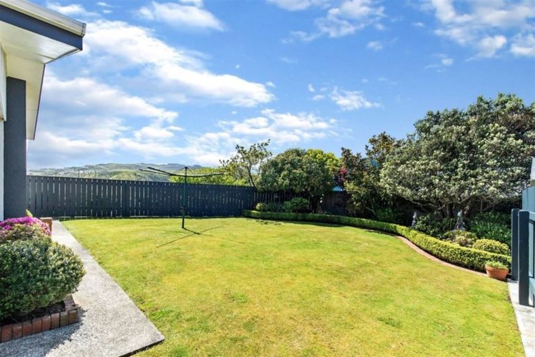 Photo of property in 3 Jay Street, Paparangi, Wellington, 6037