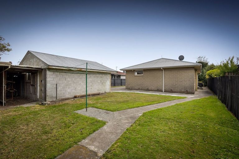 Photo of property in 20 Kathleen Crescent, Hornby, Christchurch, 8042