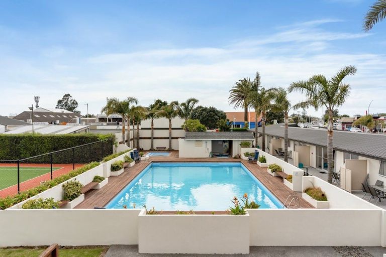 Photo of property in 415 Port Road, Whangamata, 3620