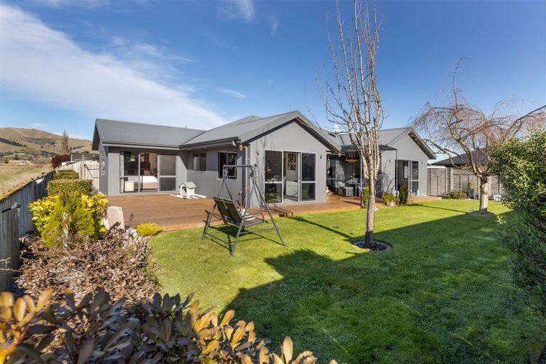 Photo of property in 16 Algarve Close, Blenheim, 7201