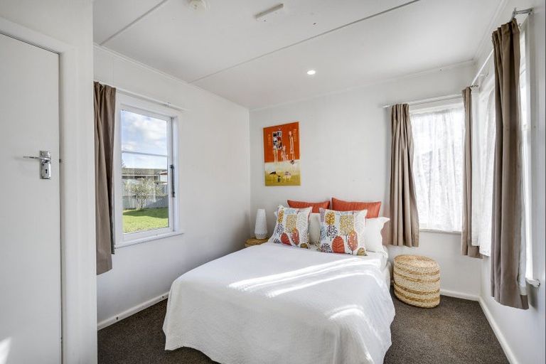 Photo of property in 20 Buckingham Street, Whakatu, Hastings, 4102