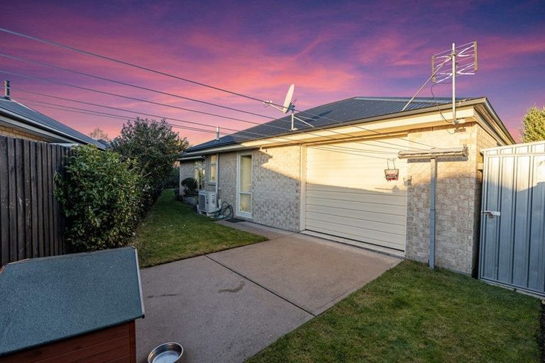 Photo of property in 51 Carradale Avenue, Broomfield, Christchurch, 8042
