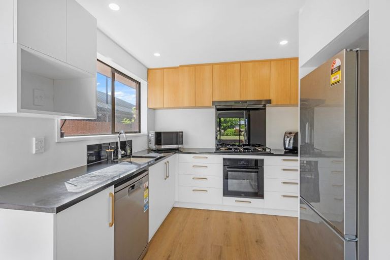 Photo of property in 1/22 Cotswold Avenue, Bishopdale, Christchurch, 8053