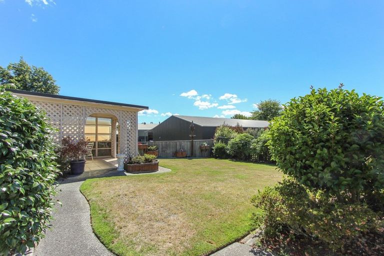 Photo of property in 285unit Vaughan Road, Owhata, Rotorua, 3010