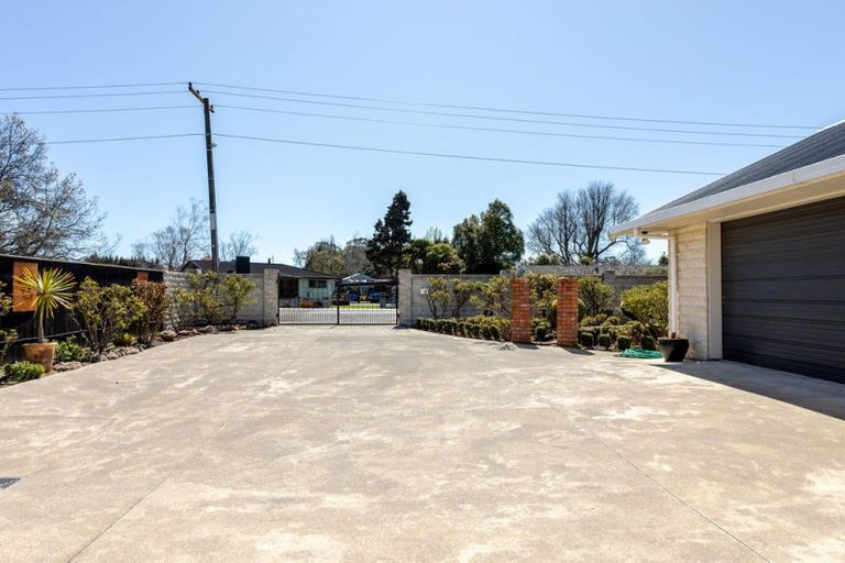 Photo of property in 9 Smith Street, Dannevirke, 4930