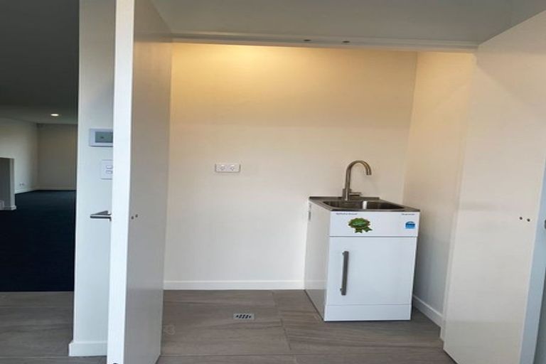 Photo of property in 1/130 Richmond Street, Petone, Lower Hutt, 5012