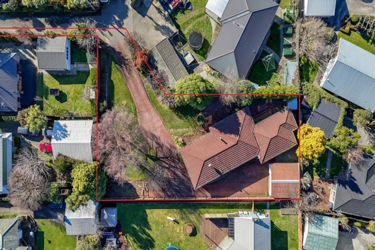 Photo of property in 42 Fovant Street, Russley, Christchurch, 8042