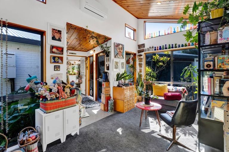 Photo of property in 45a Karina Road, Merrilands, New Plymouth, 4312