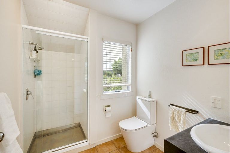 Photo of property in 75 Le Quesne Road, Bay View, Napier, 4104