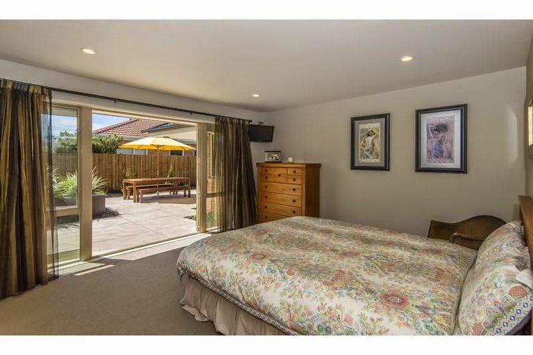 Photo of property in 9 Tobins Lane, Burwood, Christchurch, 8083